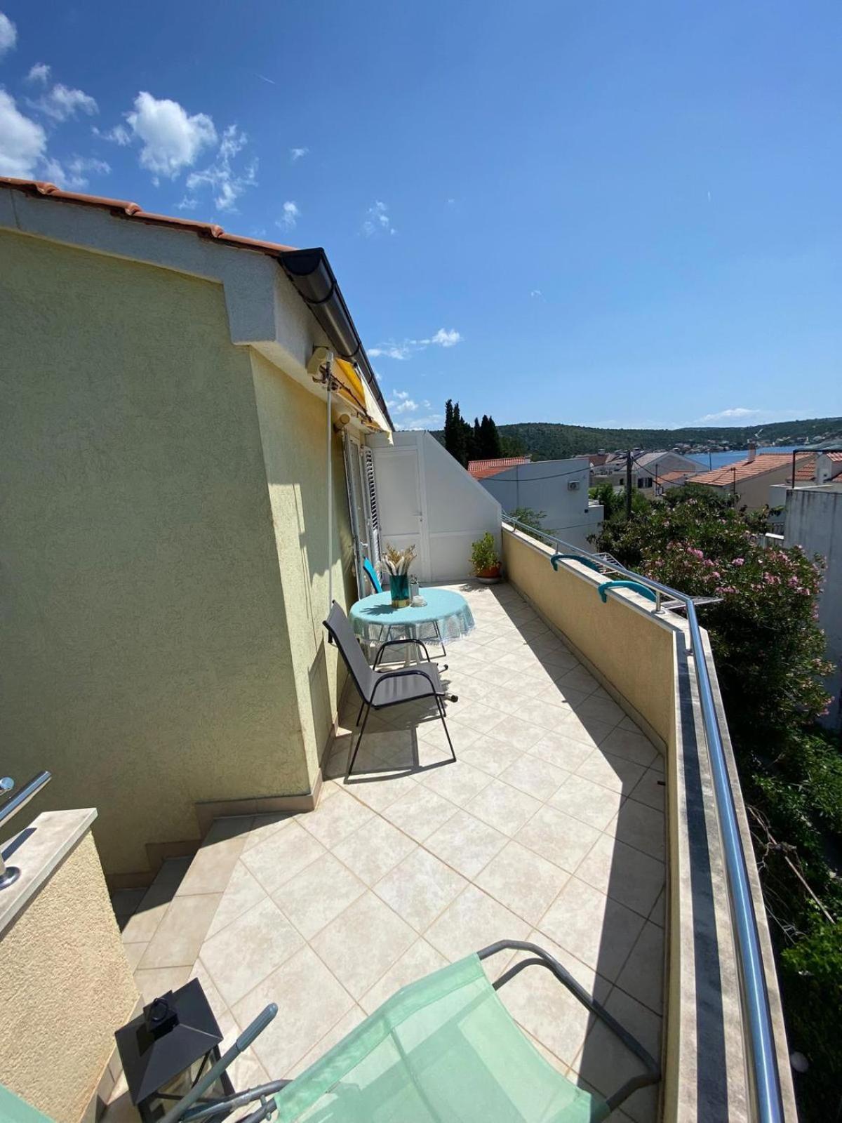 Apartments Petrovic Rogoznica  Rom bilde